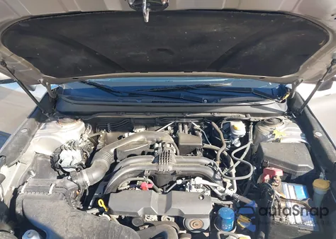 2016 Subaru Outback 2.5I Premium z USA, uszkodzony, nr VIN 4S4BSADC7G3269369